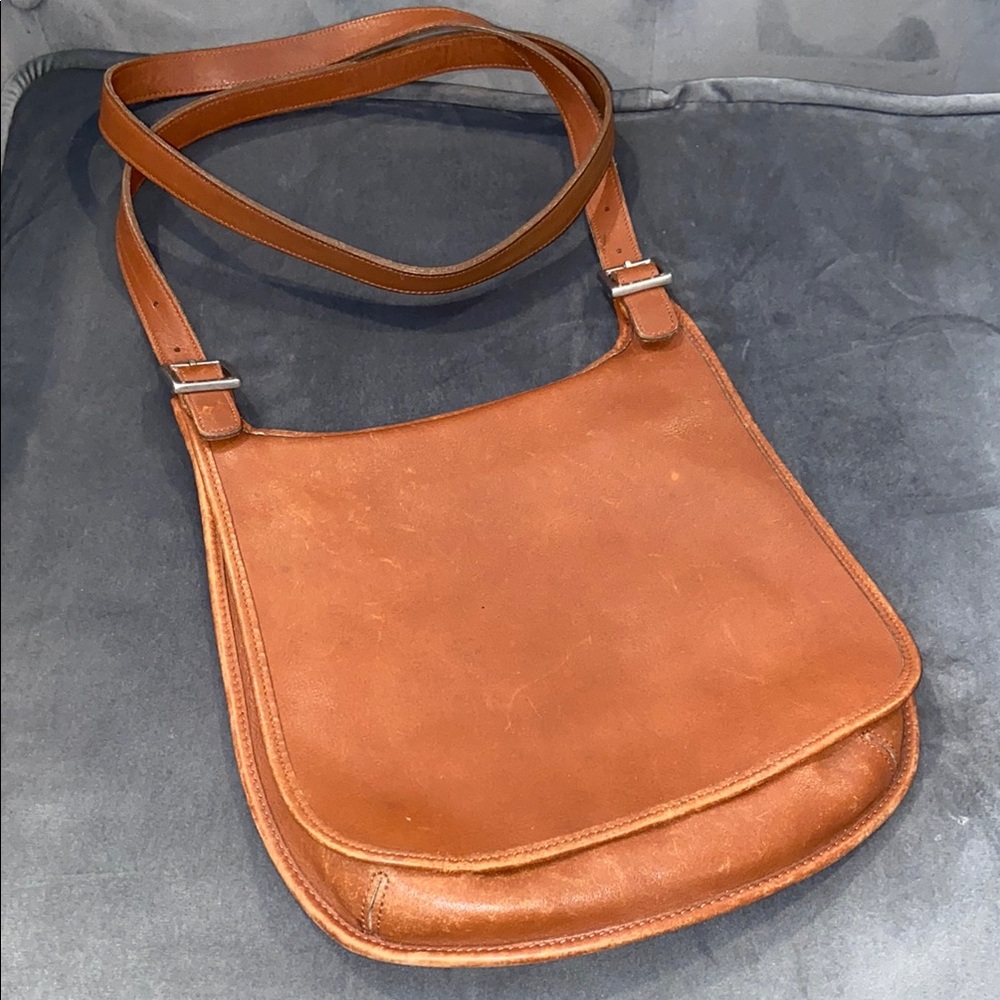 Vintage Coach 9131 Legacy Saddle Crossbody Bag, brown leather